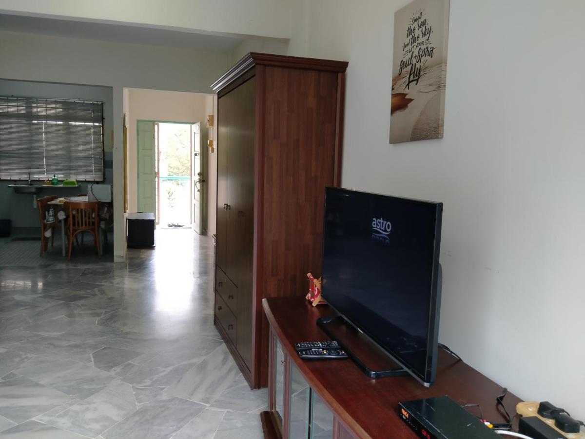 Family Beach Condo Pd At Cocobay Resort Condominium Port Dickson Extérieur photo