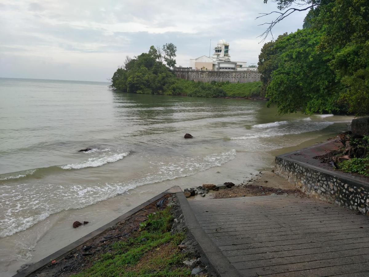 Family Beach Condo Pd At Cocobay Resort Condominium Port Dickson Extérieur photo